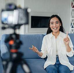 Tehosta henkilökohtaisia tapahtumia suoralla suoratoistolla ja tilattavissa olevalla sisällöllä